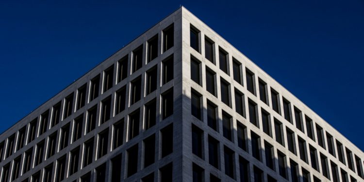 البنك الدولي يمنح إثيوبيا 300 مليون دولار لإعادة الإعمار
