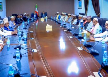 رئيس أرض الصومال يلتقي لجنة حل الخلافات بين حكومته والأحزاب المعارضة
