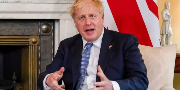 بريطانيا: على بوريس جونسون البحث عن “مخرج مشرف” – التايمز