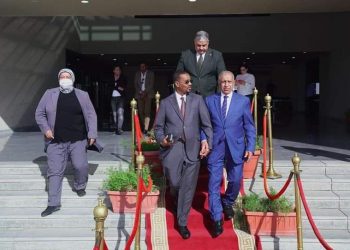 سفير الصومال يهنئ ويشيد بانجازات الاكاديمية العربية للعلوم والتكنولوجيا