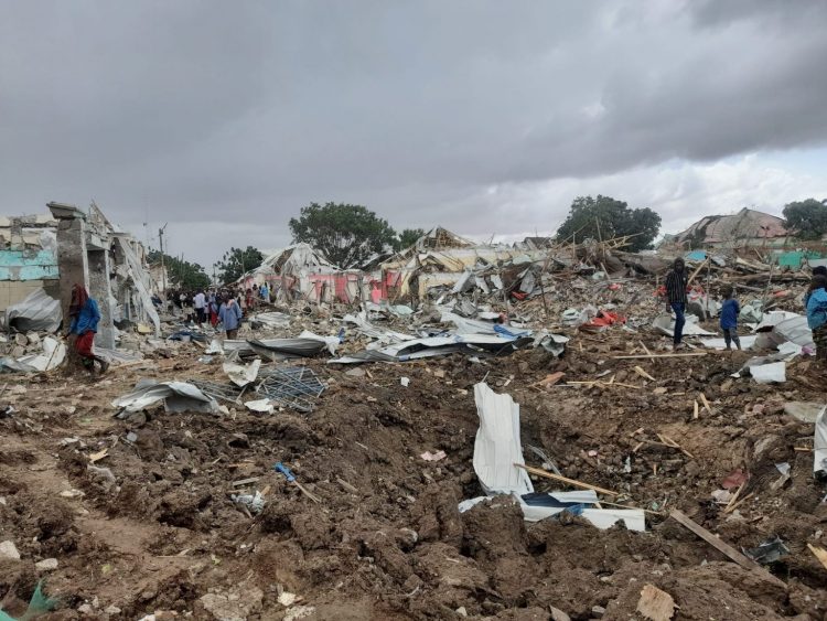 رئيس الوزراء يدين الإنفجار الإرهابي في مدينة جوهر حاضرة ولاية هيرشبيلي الصومالية