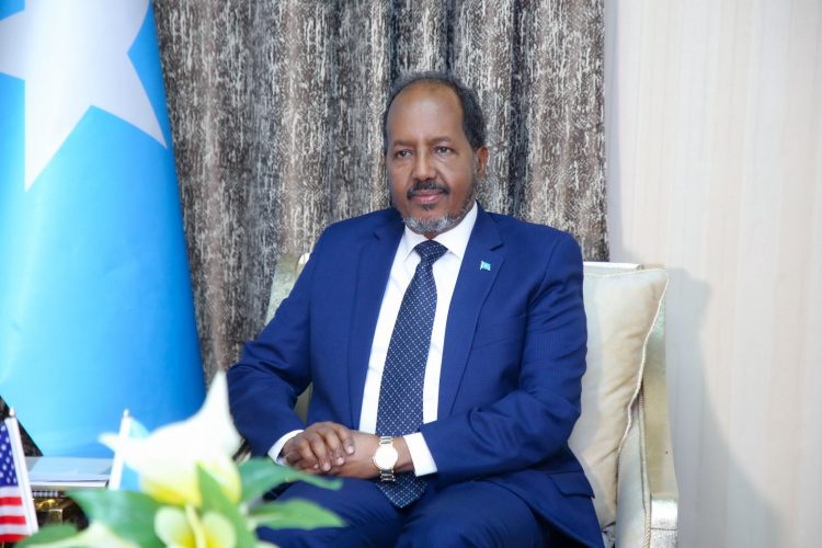 رئيس الجمهورية يجتمع مع رئيسة الوكالة الأمريكية للتنمية الدولية(صور)