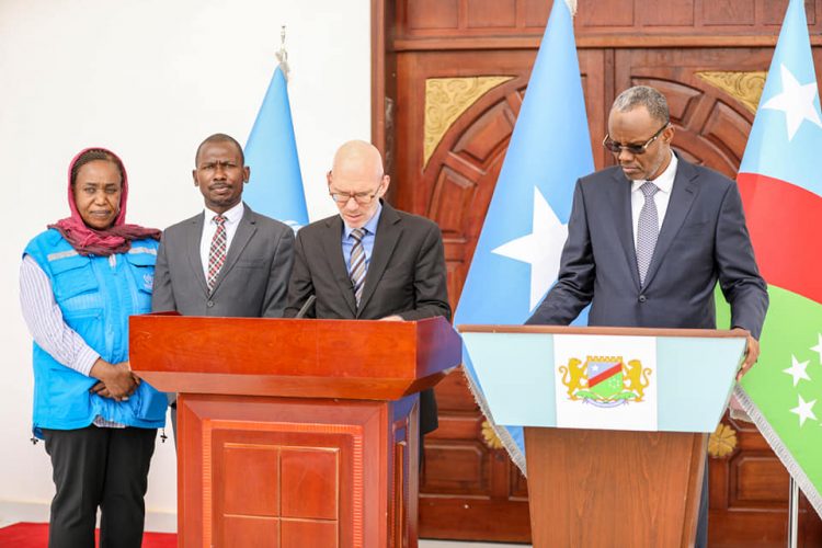 رئيس ولاية جنوب الغرب يسقبل مبعوث الأمين العام للأمم المتحدة لدى البلاد