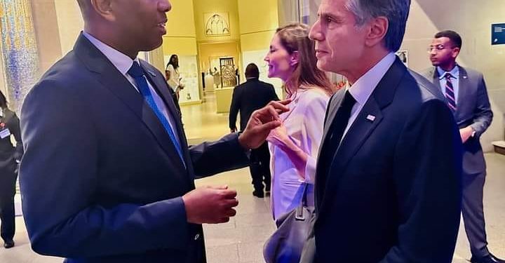 الصومال والولايات المتحدة يبحثان تعزيز العلاقات الثنائية