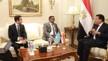 الصومال ومصر يبحثان توسيع آفاق التعاون فى القطاع الصحى