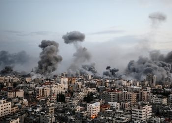 “صحة غزة”: ارتفاع حصيلة قتلى الغارات الإسرائيلية إلى 950
