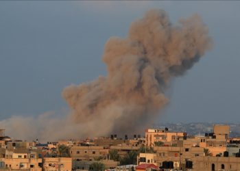 “صحة غزة”: مقتل 300 فلسطيني وإصابة 800 آخرين السبت