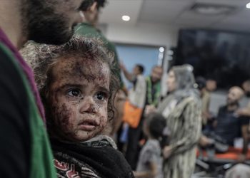 “صحة غزة”: 500 شهيد إثر قصف إسرائيلي لمستشفى المعمداني