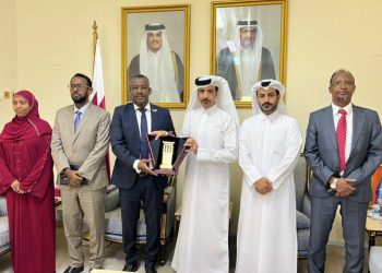 لجنة الصداقة البرلمانية الصومالية القطرية تبحث مع سفير قطر لدى مقديشو العلاقات البرلمانية
