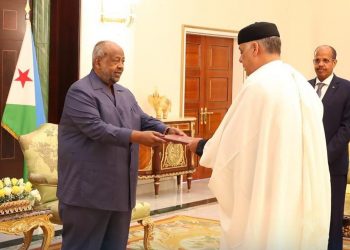 سفير ليبيا الجديد لدى جيبوتي يقدم أوراق اعتماده للرئيس إسماعيل جيله