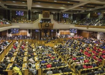 جنوب إفريقيا تعلق العلاقات مع إسرائيل وتغلق سفارة تل أبيب