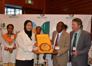 وزيرة البيئة وتغير المناخ الصومالية تفوز بجائزة ASO المرموقة للتميز البيئي