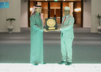 وزير الداخلية الصومالي يزور مركز “اعتدال”