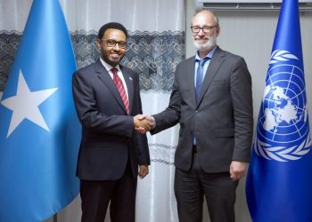 وزير المالية الصومالي يجتمع مع نائب ممثل الأمم المتحدة في الصومال