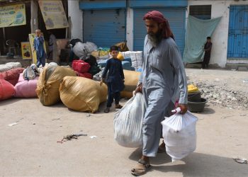 كابل: عودة 800 ألف لاجئ أفغاني منذ أكتوبر