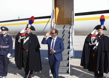 وصول الرئيس الصومالي  إلى روما للمشاركة في قمة «إيطاليا – أفريقيا»
