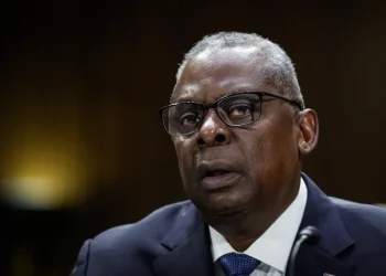 وزير الدفاع الأميركي ينقل مهامه إلى نائبته إثر دخوله المستشفى