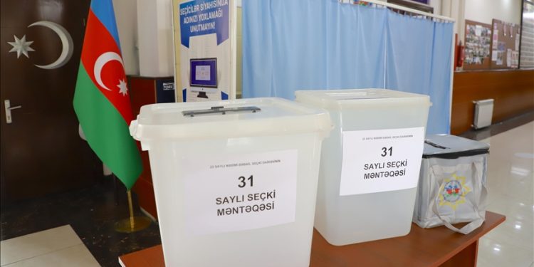 انطلاق التصويت في الانتخابات الرئاسية المبكرة بأذربيجان