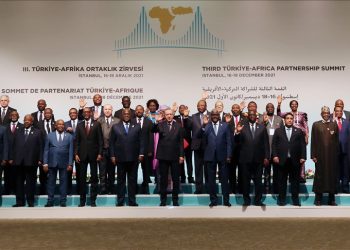 تركيا في أفريقيا.. تمدد دبلوماسي وتعاون اقتصادي وعسكري