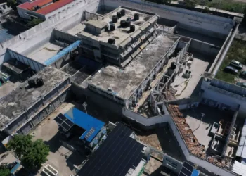 هاييتي تفرض حظر تجول بعد هجوم على سجن وفرار الآلاف منه