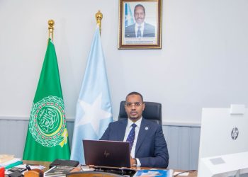 سفير الصومال يهنئ الرئيس السيسي بمناسبة أداء اليمين الدستورية لولاية رئاسية جديدة