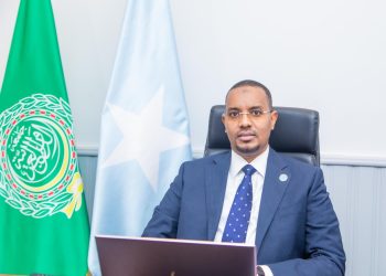 سفير الصومال بالقاهرة يرفع أسمى آيات التهاني لفخامة الرئيس حسن شيخ محمود بمناسبة عيد الفطر