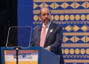 الرئيس الصومالي يشارك في  اجتماع رؤساء الدول الأفريقية والبنك الدولي