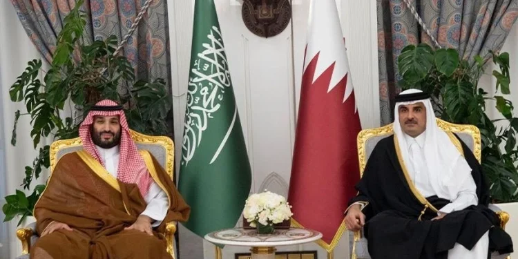 أمير قطر وولي عهد السعودية يدعوان لتجنب اتساع الصراع بالمنطقة