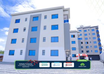 بنك بريميير يفتتح مشروعا سكنيا جديدا في مقديشو (بالصور)