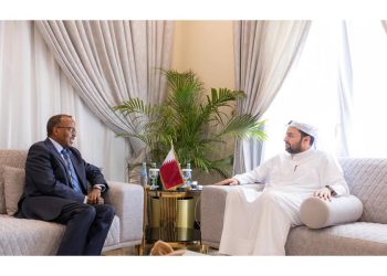 وزير الدولة بوزارة الخارجية القطرية يجتمع مع وزير الدولة للشؤون الخارجية الصومالي