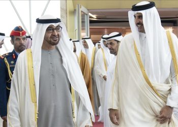 أمير قطر  ورئيس الإمارات يبحثان تعزيز العلاقات الأخوية والعمل الخليجي المشترك