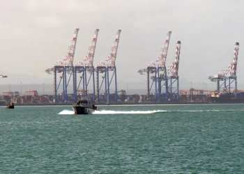 من أعلى السلم إلى أسفله.. جيبوتي تعترض على تخفيض تصنيف موانئها