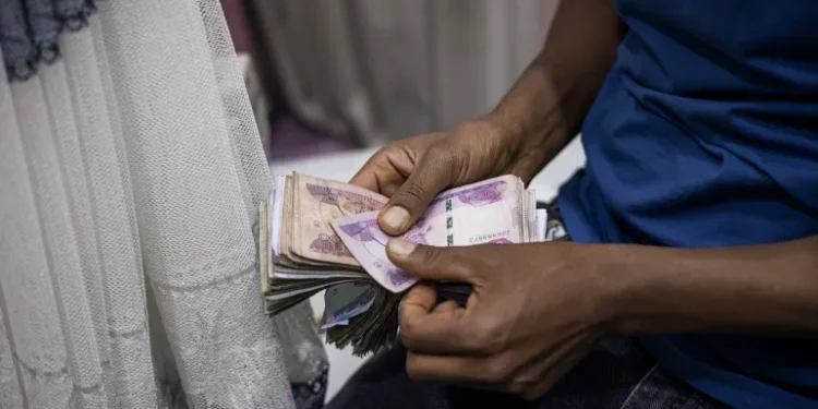 إثيوبيا تعلن تعويم عملتها الوطنية