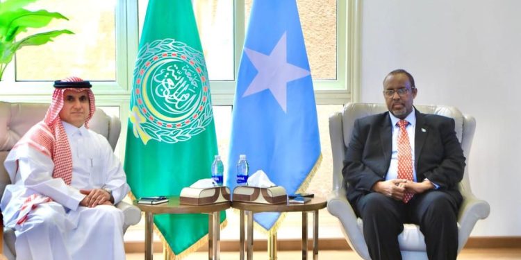 سفير الصومال بالقاهرة يستقبل مندوب السعودية الدائم لدى جامعة الدول العربية