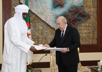 الجزائر والنيجر تتفقان على “إعادة تنشيط العلاقات”