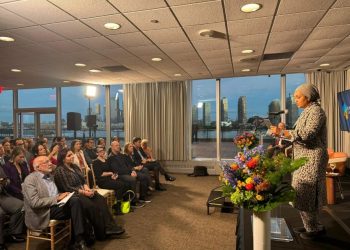 وزيرة البيئة تؤكد على أن الصومال مستعد للعمل على تمويل الطاقة النظيفة للحد من تأثير تغير المناخ