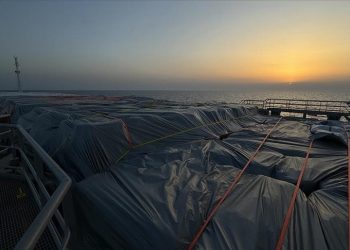 مرسين.. “سفينة الخير” التركية تنطلق نحو الصومال الأحد