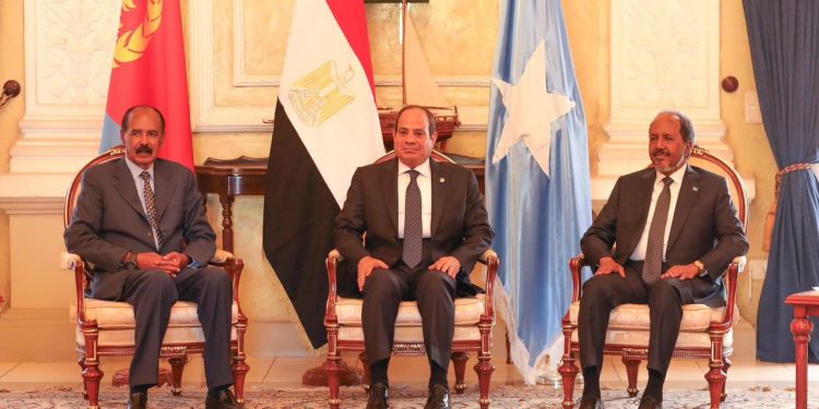 قمة ثلاثية في أسمرة تجمع قادة الصومال ومصر وإريتريا