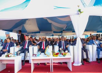 تركيا توقع اتفاقية جديدة للتنقيب عن النفط والغاز في الصومال