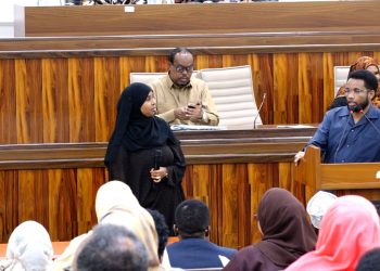 نائب وزير الأسرة وتنمية حقوق الإنسان تؤدي اليمين الدستورية أمام مجلس الشعب