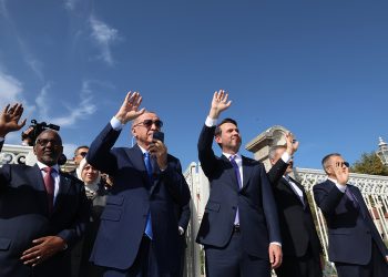 الرئيس أردوغان يشارك في مراسم إرسال سفينة “الريس عروج” إلى الصومال