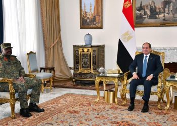 الرئيس المصري يستقبل قائد قوات الدفاع الشعبية بجمهورية أوغندا