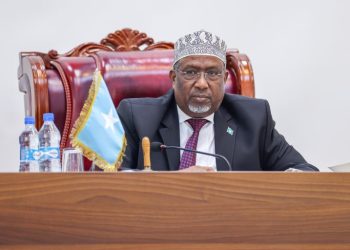 رئيس مجلس الشعب يهنئ محمد اليماحي بانتخابه رئيسًا للبرلمان العربي