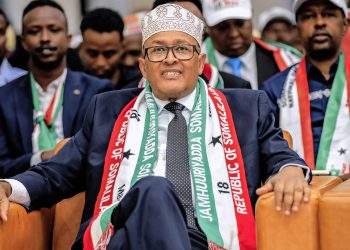 المعارضة تحقق انتصارًا تاريخيًا: عبد الرحمن عرو رئيسًا جديدًا لأرض الصومال