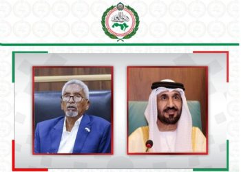 رئيس مجلس الشيوخ يتلقى رسالة تهنئة من رئيس البرلمان العربي