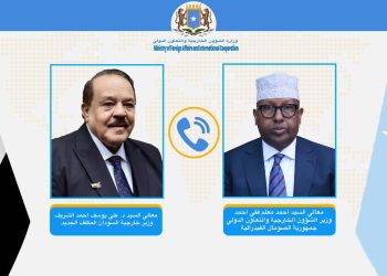 وزير الخارجية يجري إتصالاً هاتفياً مع وزير خارجية السودان المكلف الجديد