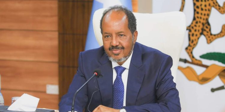 تهنئة الرئيس حسن شيخ محمود بانتخاب رئيس جديد لأرض الصومال