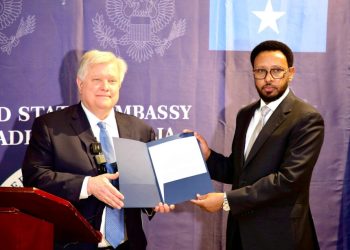 الصومال وأمريكا يوقعان اتفاقية إعفاء ديون بقيمة مليار دولار