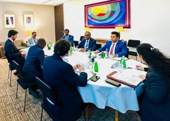 تعزيز الشراكة الاستراتيجية بين الصومال وفرنسا: مناقشة قضايا الأمن والهجرة والتنمية