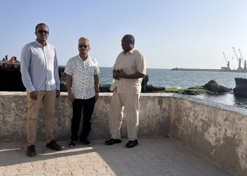 تجربة يمني في مقديشو: بين الكرم والأمل في مدينة لا تعرف اليأس